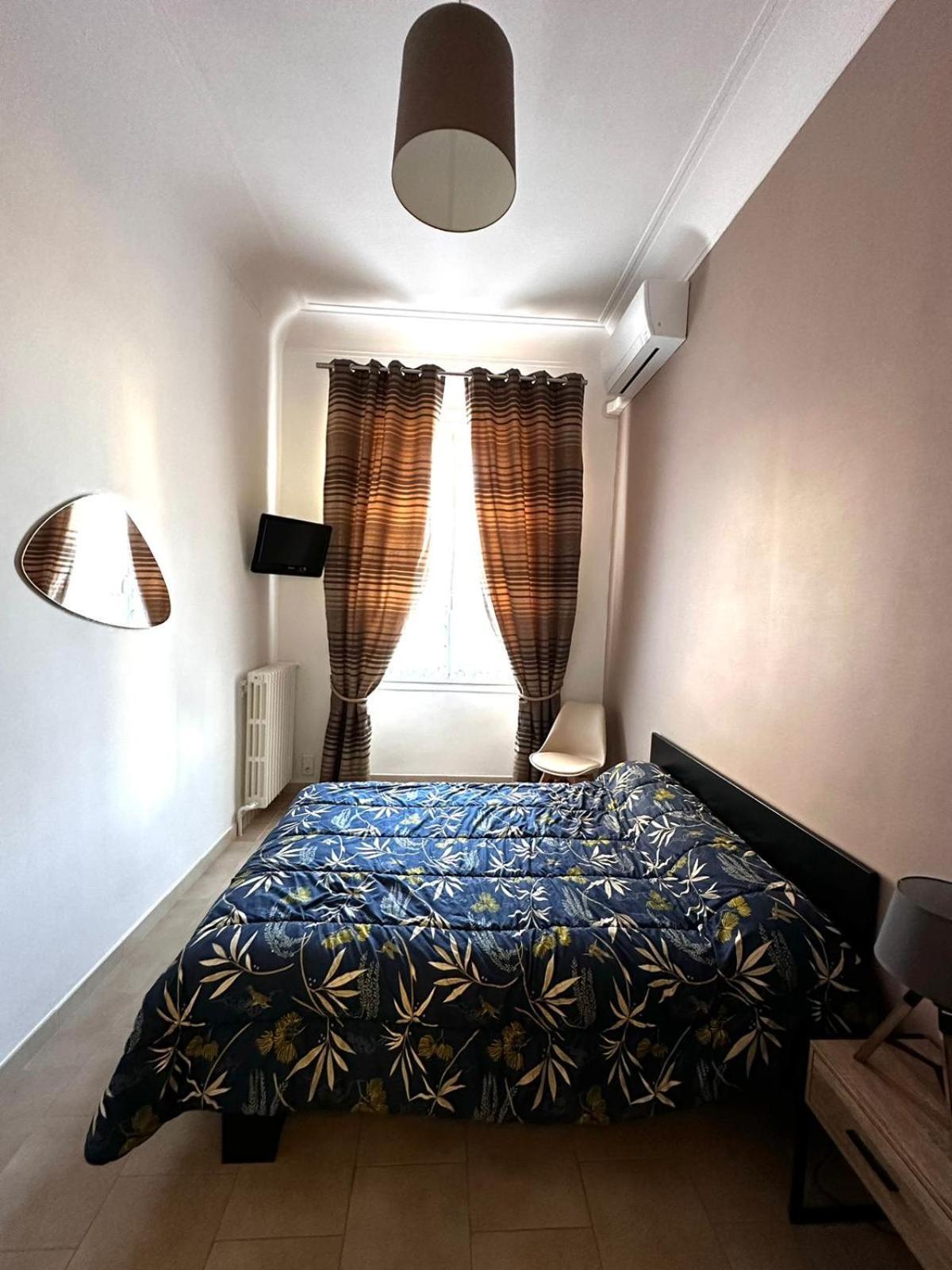 Appartement 4 A 8 Personnes, Spacieux De Standing Classe 4 Etoiles Nîmes Exteriér fotografie
